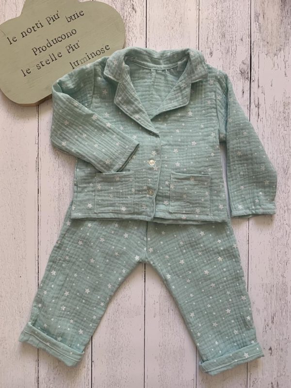 Pigiama bambino/a verde chiaro morbidissimo con stelle e sacchetto viaggio in mussolina di cotone certificata OEKO-TEX