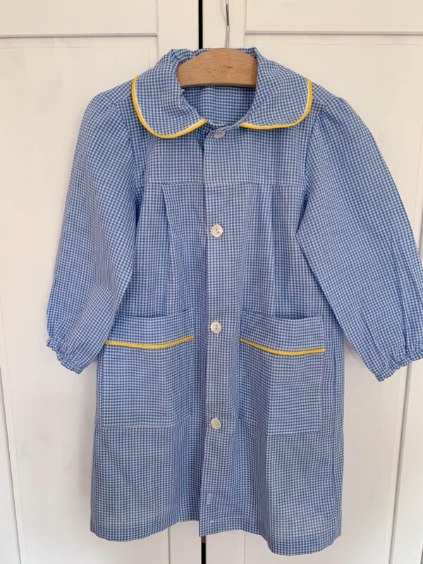 Pre ordine grembiule scuola infanzia con colletto tondo -  personalizzabile - cotone 100% - immagine 7