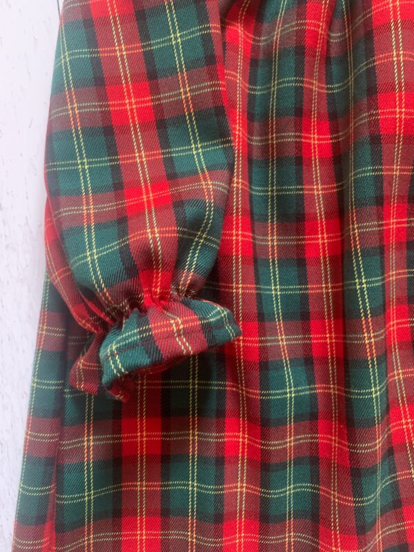 Abito tartan con colletto bianco - immagine 4