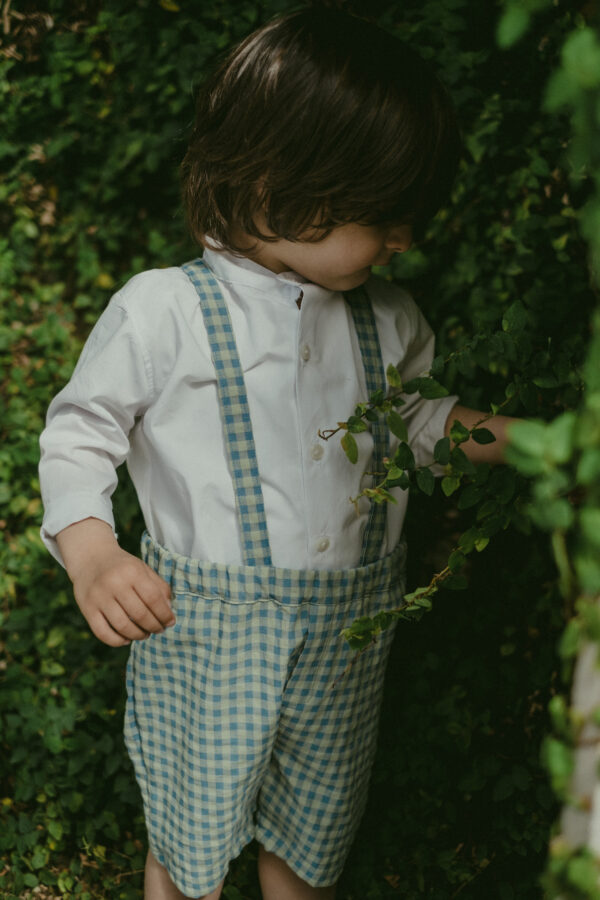 Camicia in cotone morbidissimo bianco, colletto alla coreana e manica a tre quarti. Tessuto certificato cotone organico GOTS (Global Organic Textile Standard) - immagine 3