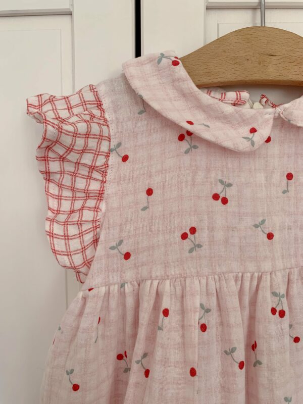 Vestito cotone mussola doppia garza con tessuto ciliegie double face - immagine 4