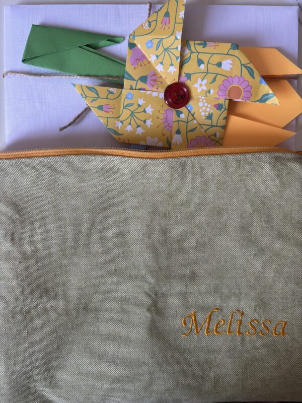Pochette personalizzabile in tessuto con lettera abbinata, regalo inseganti